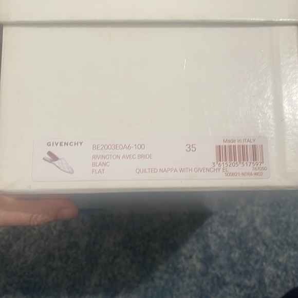 Givenchy size(5) great condition, but very worn. - Picture 8 of 9